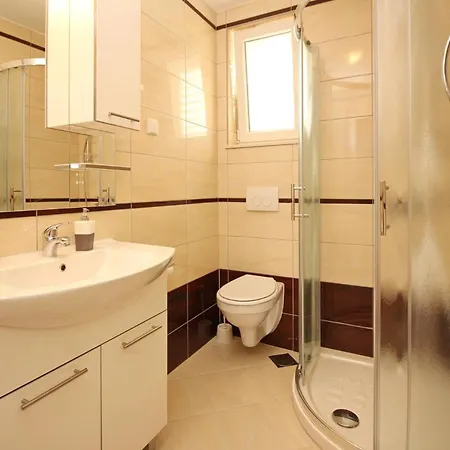 Konukevi Gorica 2 Baška