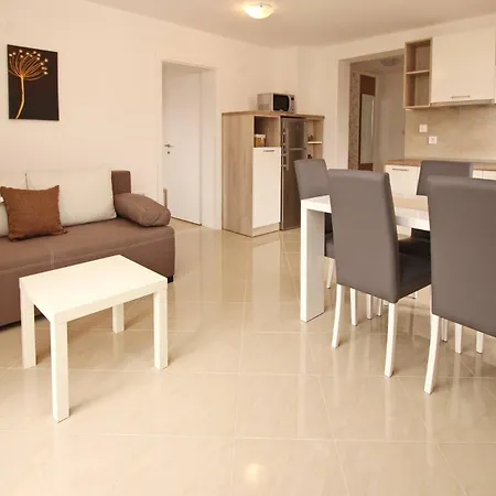 Gorica 2 Penzion 4*