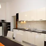 Gorica 2 4* バスカ
