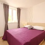 Gorica 2 4*