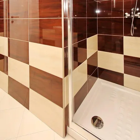 Πανσιόν Gorica 2