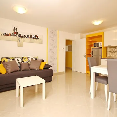 Gorica 2 4* Baska (Krk)