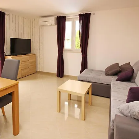 Gorica 2 Πανσιόν Baška