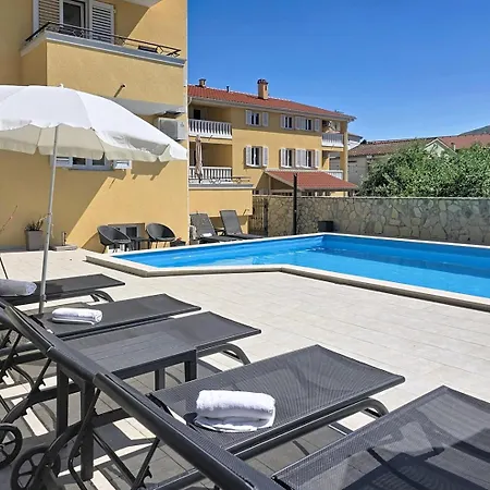 Gorica 2 Πανσιόν 4*