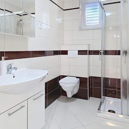 Gorica 2 Gasthuis 4*