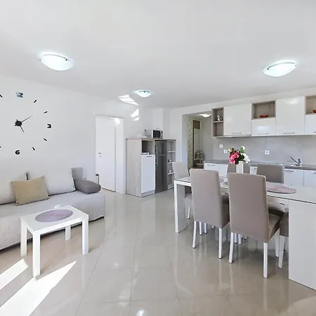 Gorica 2 Maison d'hôtes 4*